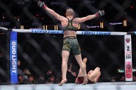 Valentina Shevchenko spoils Zhang Weili's bid for history in UFC 322