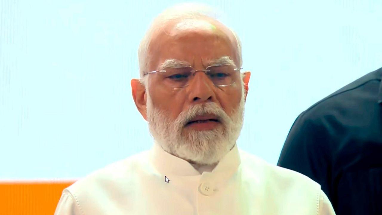 PM Modi inaugurates year-long commemoration of national song 'Vande Mataram'