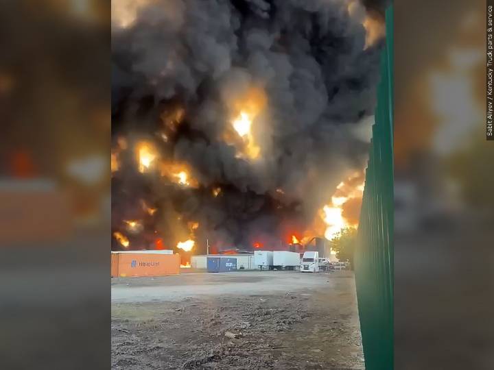 Investigators say UPS plane that crashed in Kentucky, killing 14, had cracks in engine mount