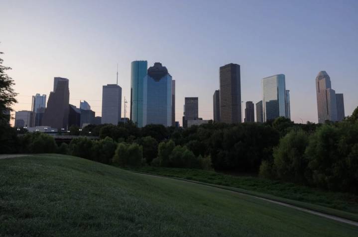 Greg Abbott vows to spend mightily to turn Harris County red
