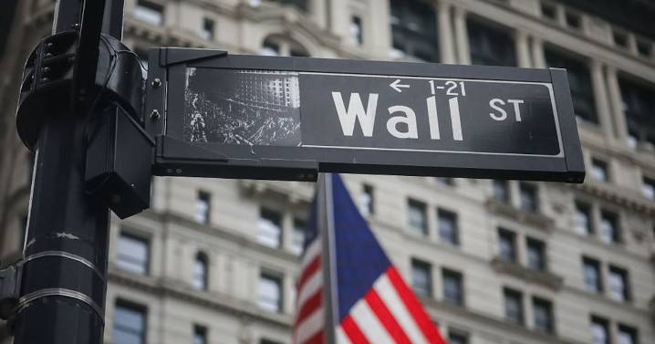 Wall Street cotiza con números verdes; Alphabet sube 5% por impulso de la IA