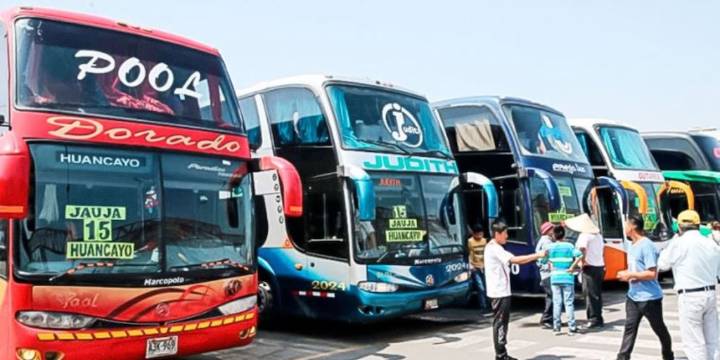 Caso ZBUSS: Indecopi exige medidas reales de seguridad en transporte luego de multar a empresa con 2.4 millones de soles