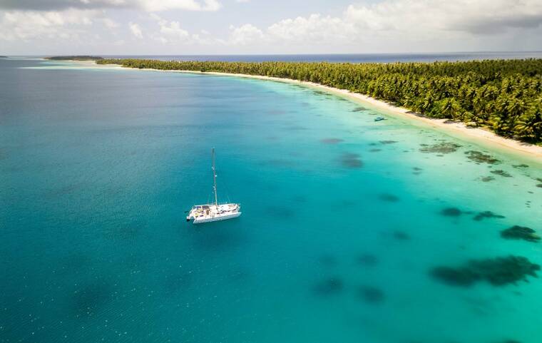 Voyage examines how Marshallese sailors read waves to navigate