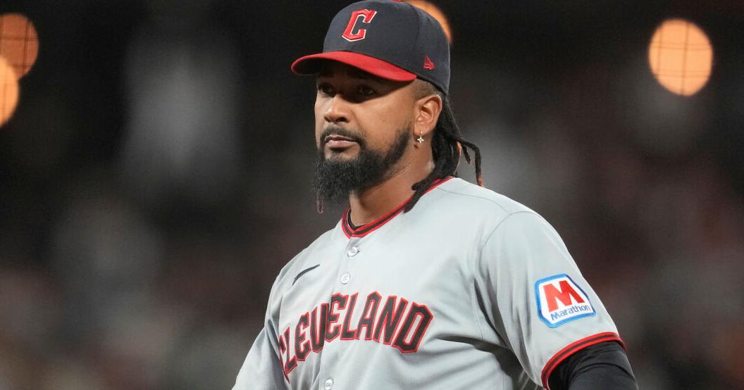 Cleveland pitcher Clase arrested at NY airport
