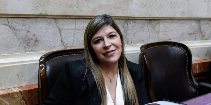 La Libertad Avanza sumó a otra diputada y quedó a un paso de la primera minoría en Diputados