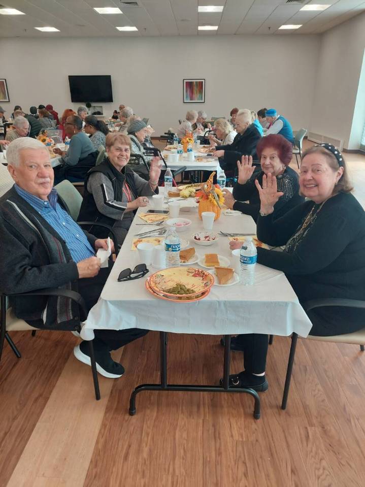 Thanksgiving Meals at Federation Housing