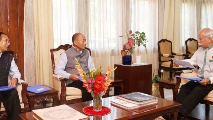 Arunachal governor reviews panchayat poll readiness with State Election Commissioner