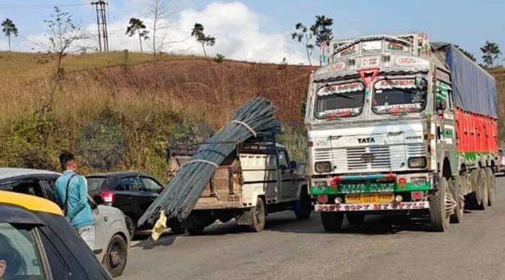 Arson, clashes break out in Meghalaya's Mawryngkneng despite section 163 restrictions