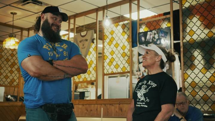 WWE star eats 'Everything on the Menu' in Orlando episode