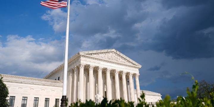 Supreme Court hears challenge to Trump tariffs as Arizona businesses struggle