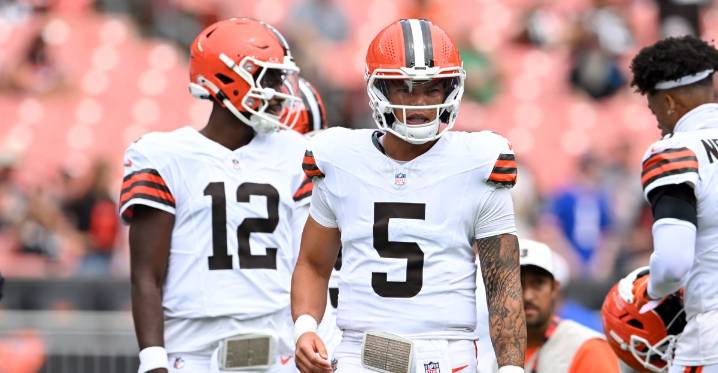 Browns HC Kevin Stefanski has a plan for Dillon Gabriel, Shedeur Sanders after Week 10 loss to Jets