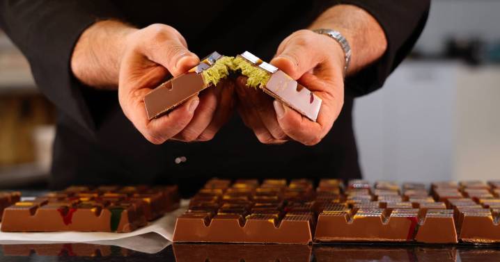 'Do not eat' allergy warning over chocolate bars with two batch codes