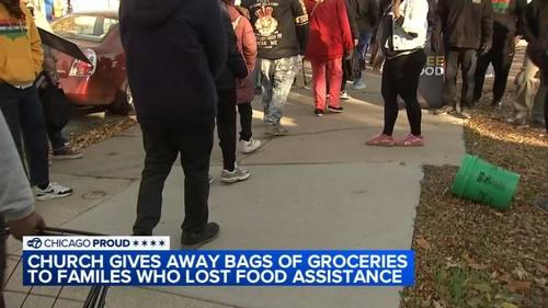 Chicago churches, Animal Care and Control give out groceries, pet food to SNAP recipients amid government shutdown
