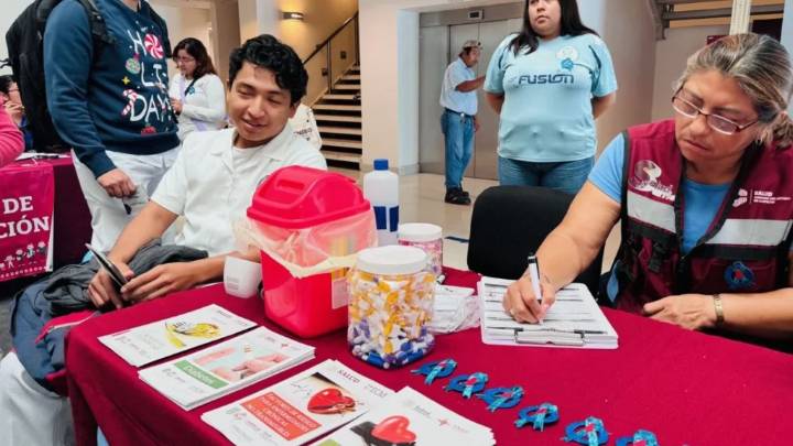 Procuran la salud de estudiantes de la UNACAR, Ciudad del Carmen, con tamizajes gratuitos