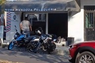 Matan a dos hombres en barbería de Colima