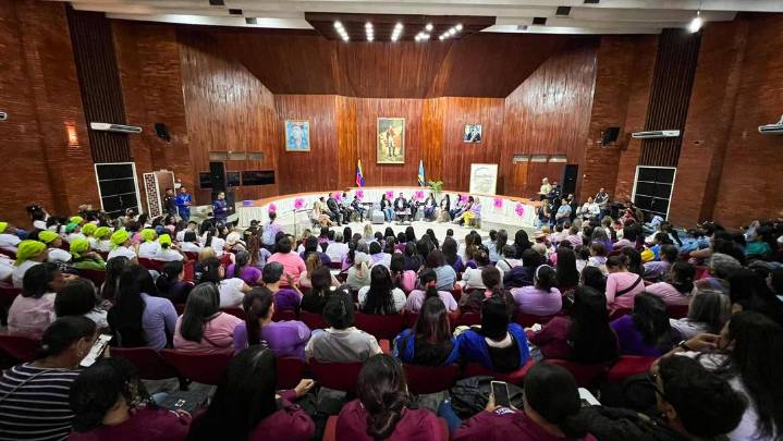 Monagas conmemora el día internacional de la No violencia contra la Mujer