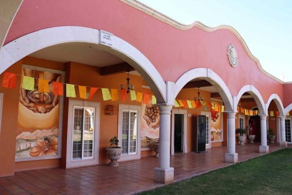 Pintan Valle de Allende con “Rutas Mágicas de Color”