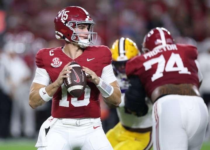 Alabama meets an Oklahoma team looking to shake up the CFP race this weekend