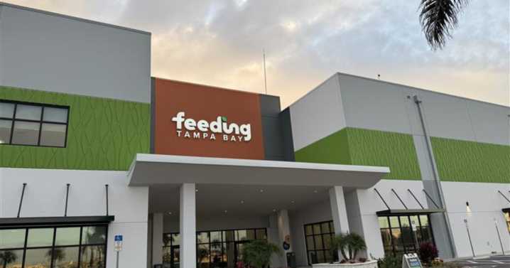 Feeding Tampa Bay hosting emergency food distributions for families waiting for SNAP funding