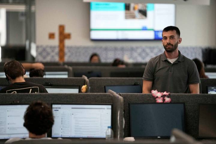 Companies find some tasks are still better left to humans even as AI shakes up the call center industry