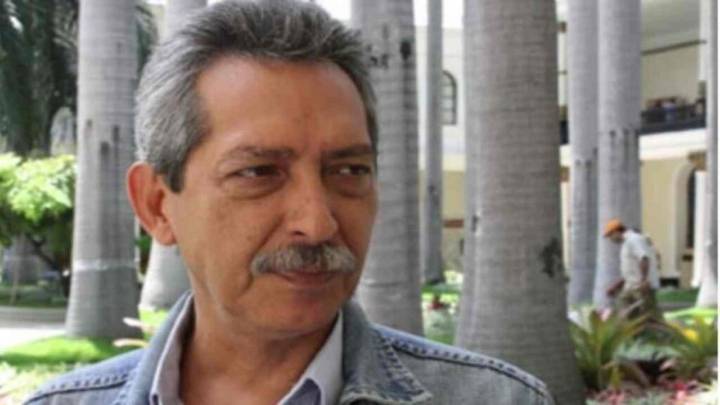 Debaten posible aumento del salario