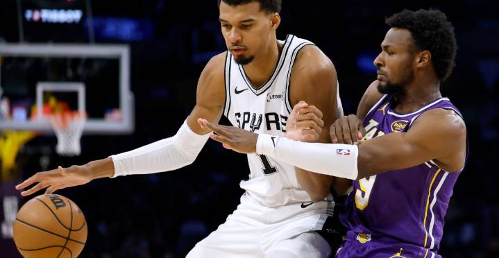 Being a Dodger and Spurs fan at a Laker game after the World Series