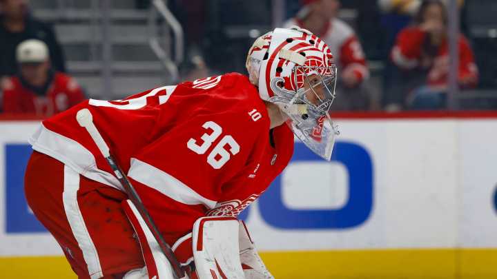 Detroit Red Wings waste 3-goal lead in 5-4 OT loss to Buffalo Sabres