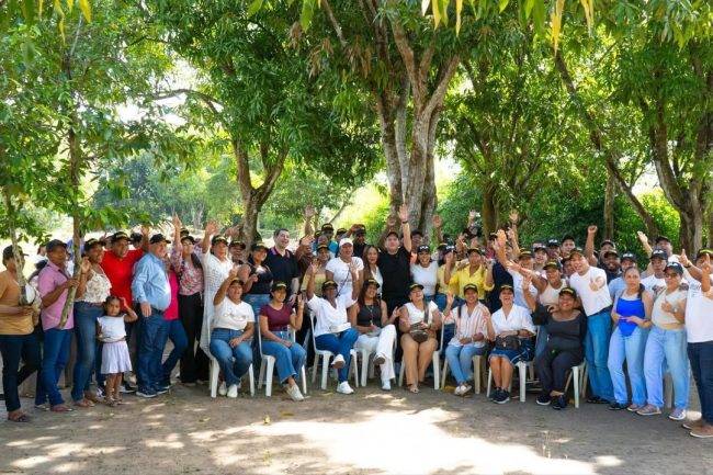 Gumer De La Peña sigue conquistando el Cesar: masivo apoyo en Chiriguaná y Astrea