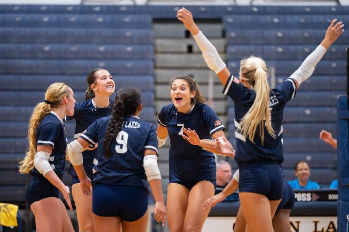 High school scoreboard: Ocean Lakes outlasts First Colonial in girls volleyball region opener