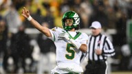 Minnesota at Oregon odds, picks and predictions