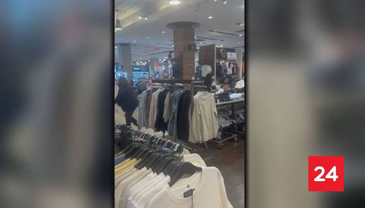 VIDEO: Registran violenta balacera al interior de tienda en Mall Arauco Maipú