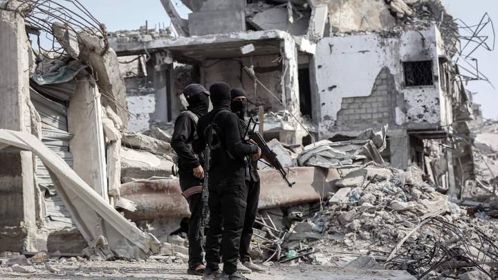 Holed-up Hamas fighters test future of Trump’s Gaza peace plan