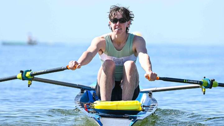 Fremantle Rowing Club makes waves at national championships