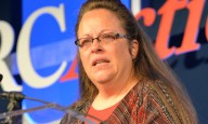 Supreme Court rejects Kim Davis’s effort to overturn landmark marriage ruling