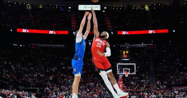 Amen Thompson scores a season-high 27 points to lead Rockets to fourth straight win