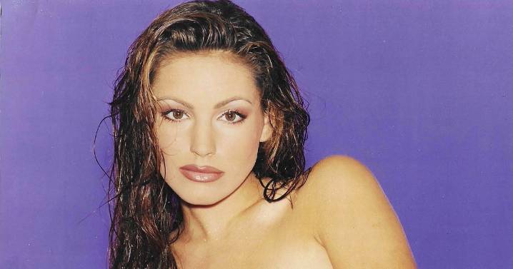 I'm A Celeb Kelly Brook spills over corset in Daily Star's Page 3 pic of the day