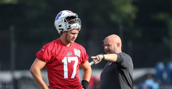 Brian Daboll fired by New York Giants; former Buffalo Bills offensive coordinator on the market