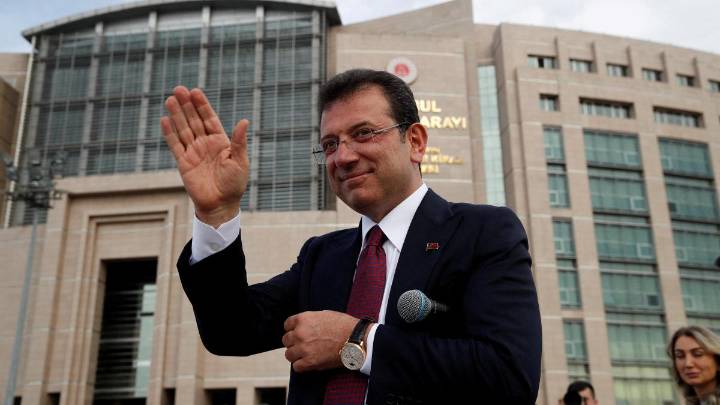 Turquía pide más de 2.000 años de cárcel para el alcalde de Estambul, el principal rival de Erdogan