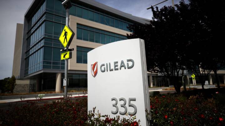 Researcher says $25 version of Gilead drug could eradicate HIV in USA