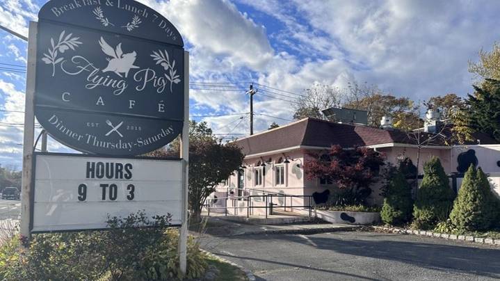 Flying Pig Café closes in Miller Place after nearly a decade