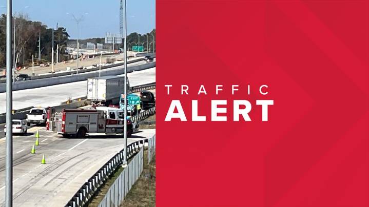 Traffic Alert: Crash closes right lane of I-16 west near Second Street bridge, lane since reopened