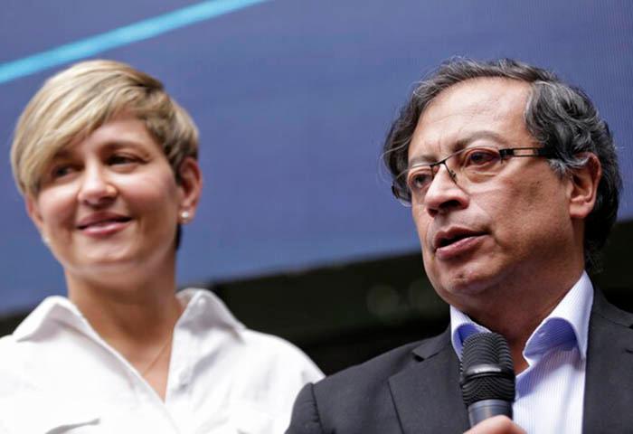 Petro nuevamente sale en defensa de Verónica Alcocer: «vive en arriendo»