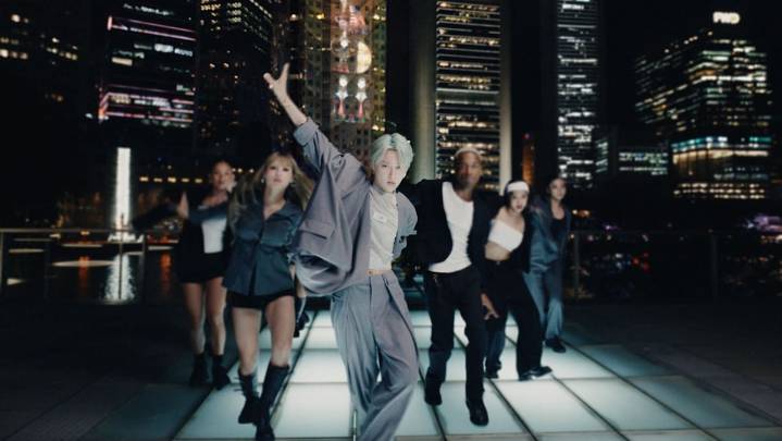 Chinese singer-dancer Xin Liu unveils Passion music video shot in Singapore