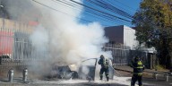 Vehículo se incendió en Constituyentes de CDMX y provocó cortes a la circulación en Paseo de Reforma
