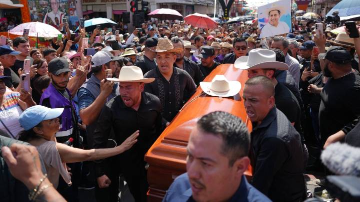 Mexican mayor killed during Day of the Dead celebrations