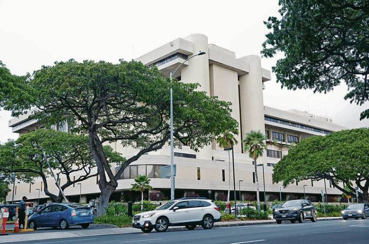 Suspect, 22, in federal gun case is held without bail in Honolulu