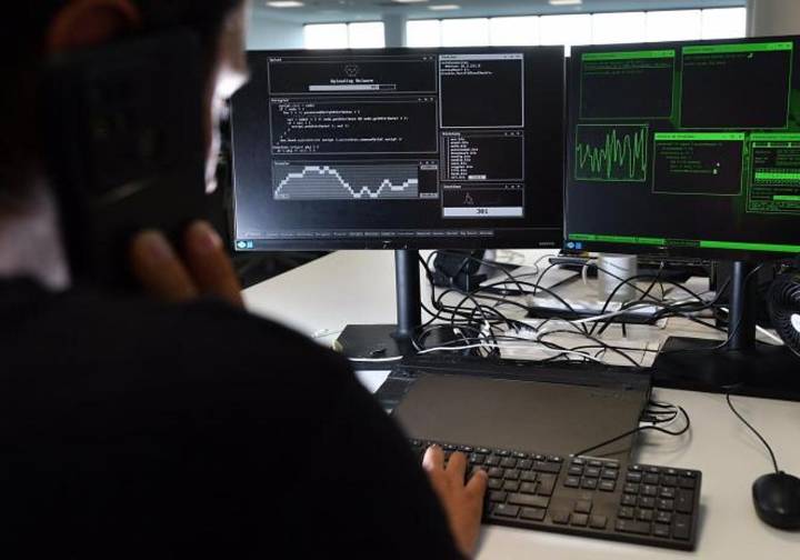 La Ertzaintza alerta de una nueva estafa en Instagram: así pueden robarte tus datos personales y bancarios