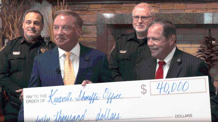 $40,000 donation supports Knox County Sheriff's Office employees facing hardships
