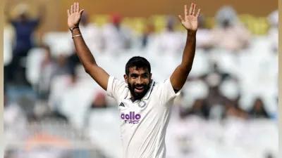 India reduce SA to 154-8 at tea in first Test