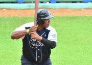Cachorros se afincan en la cima del béisbol cubano